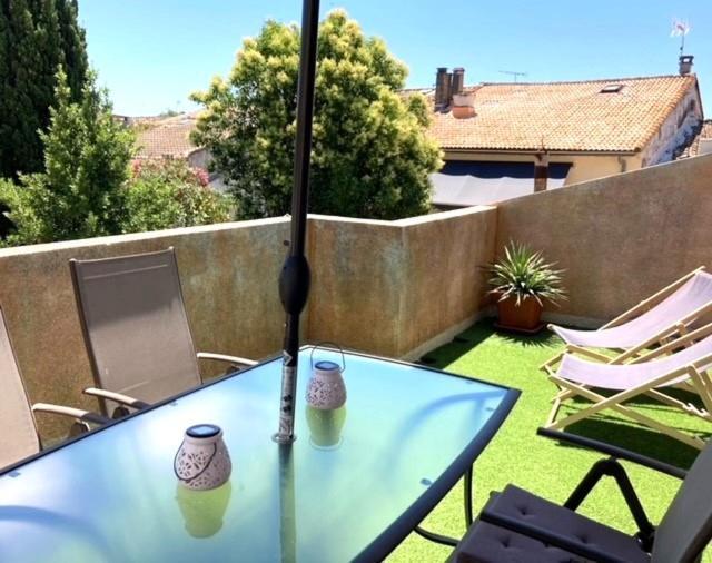 Superbe Appartement De Caractere Au Calme Aigues-Mortes Exterior photo